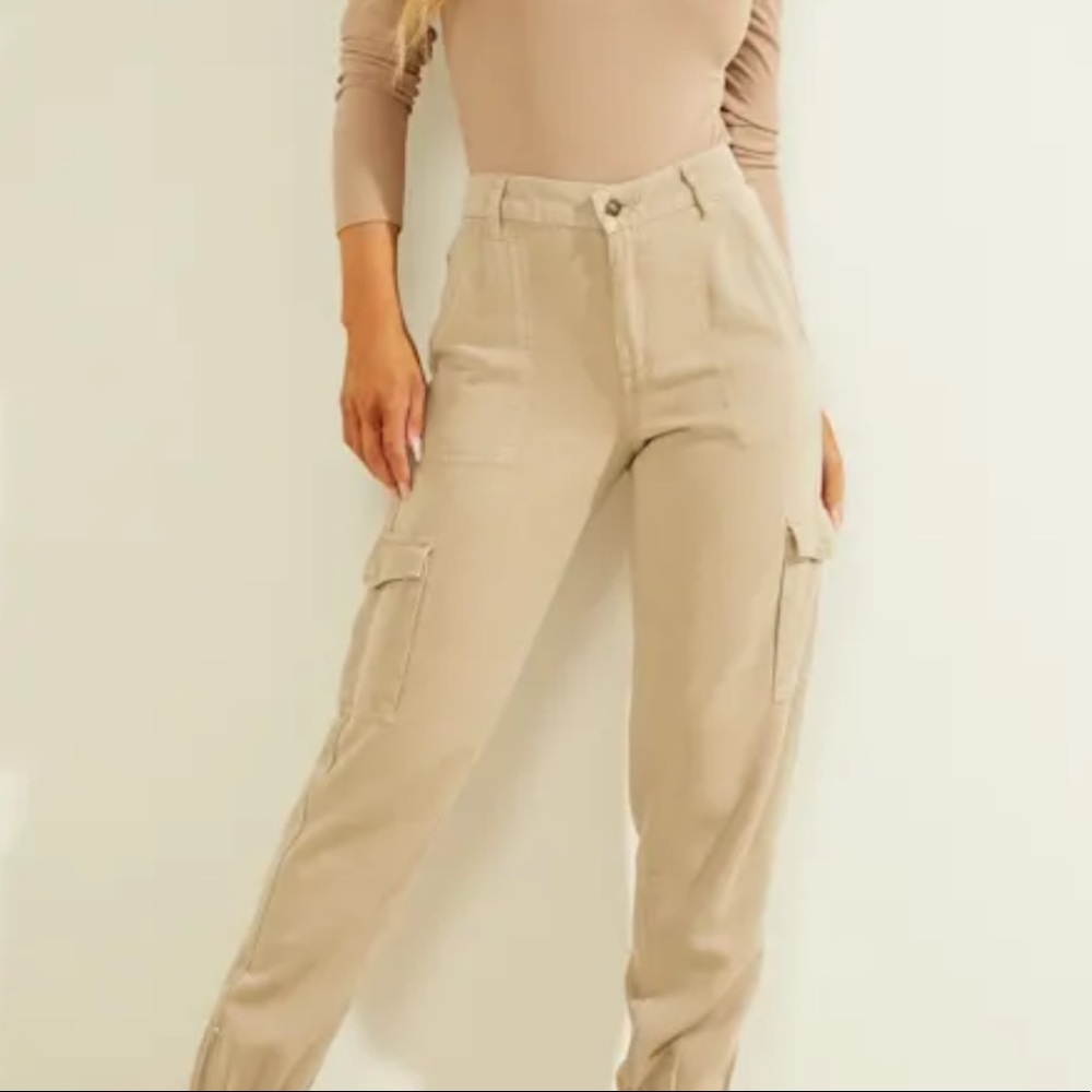 Guess trousers